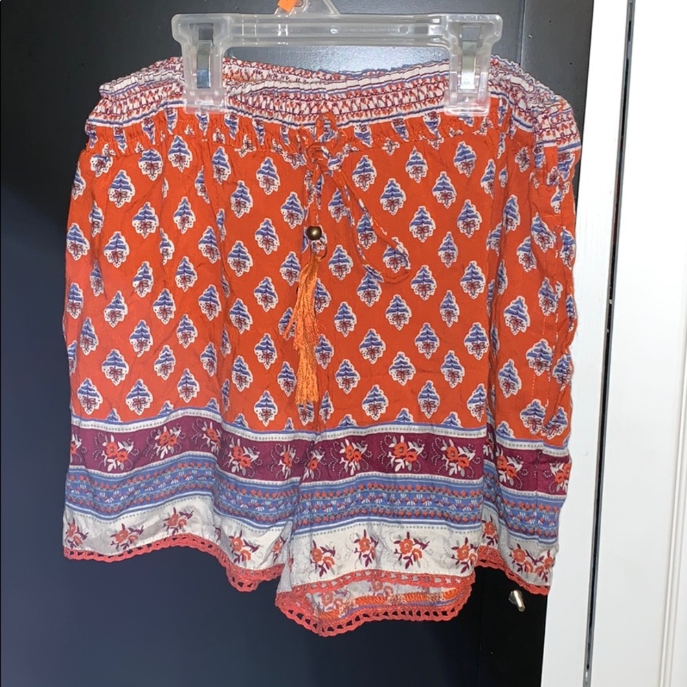 BEACH SHOP SHORTS
